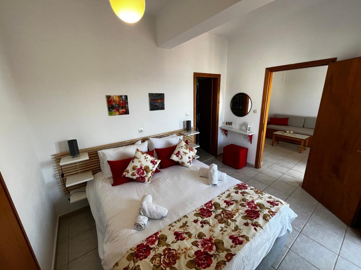 Michael Apartments Агия-Марина Экстерьер фото